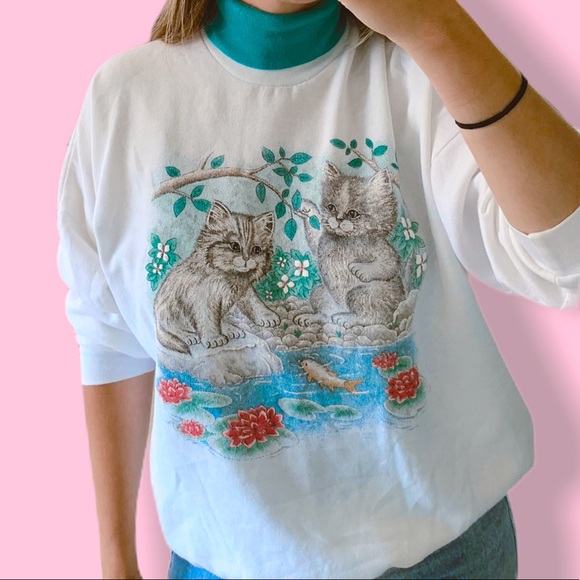 💖 SOLD ON DEPOP 💖 VINTAGE Cat 🐱 Turtle Neck - Picture 3 of 5